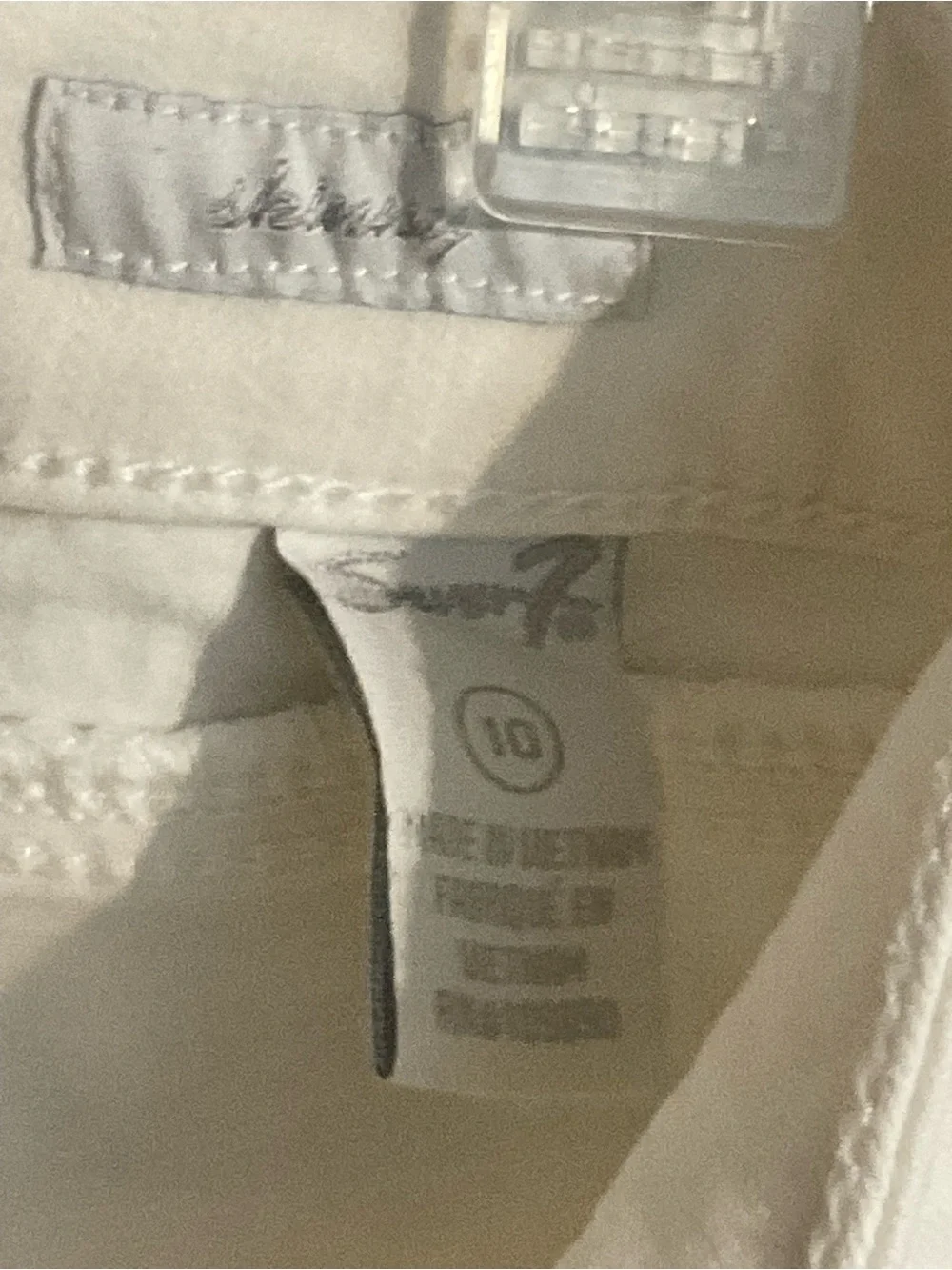 Seven7 White Skinny cropped Capri Denim Jeans Size 10